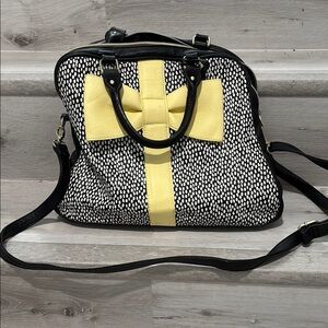 Beaty Johnson purse Chic Black and White Polk a dot Handbag w Yellow Bow